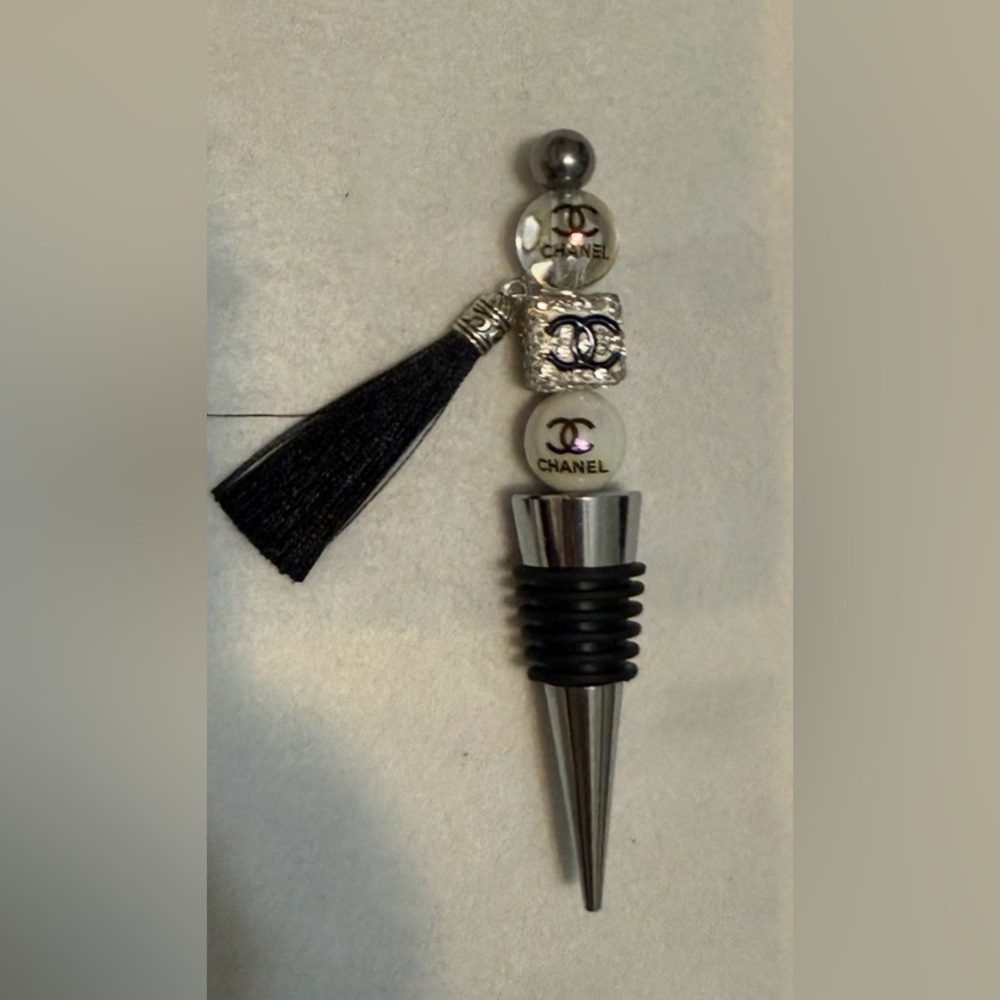 Black and Silver Wine Stopper with Tassel